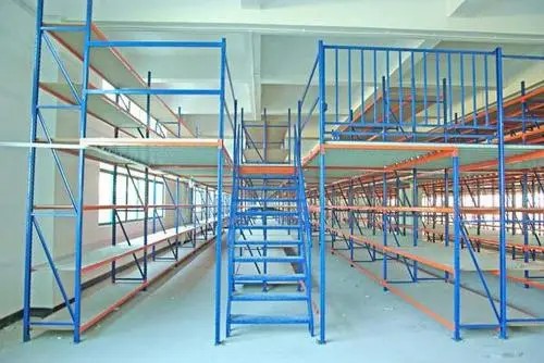 货架阁楼